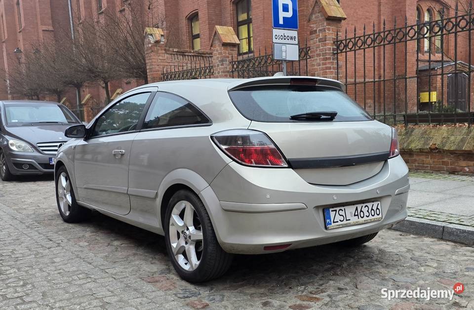 Opel Astra GTC 16 nawigacja bluetooth Chełmno
