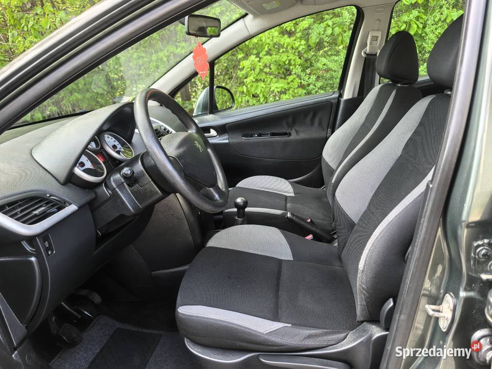 Peugeot 207BenzynaBezwypadkowyOrgLakierKlima 207 świętokrzyskie Kielce sprzedam