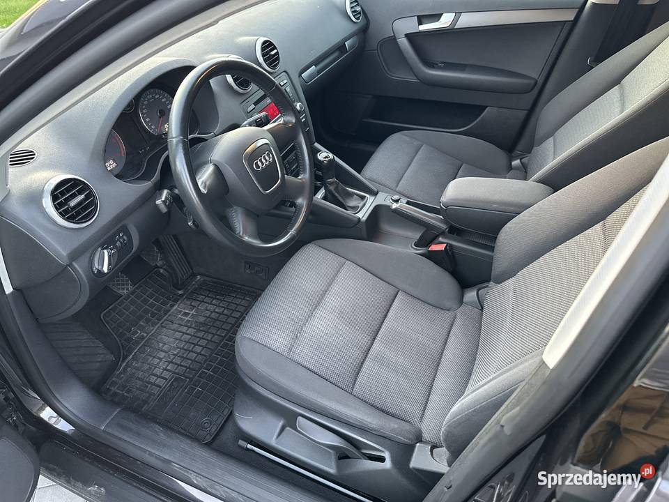 Audi A3 8P 2010r 16 TDI 105 CAYC 1cm3 Daleszyce