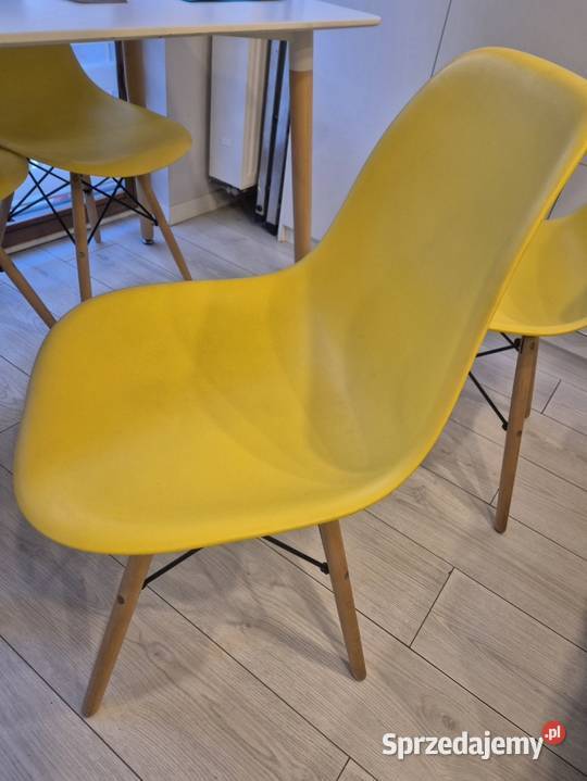 4 krzeseł w stylu skandynawskim 46cm