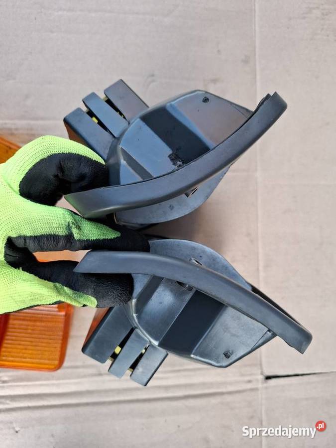 Lampy tył tylne Fiat 126p Maluch Elegant Lampy tylne Strzelce Opolskie