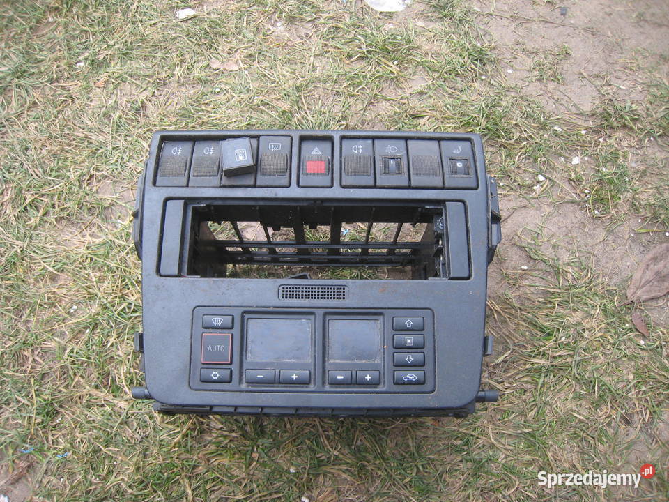 Dekor konsola centralna panel nawiewów Audi A4