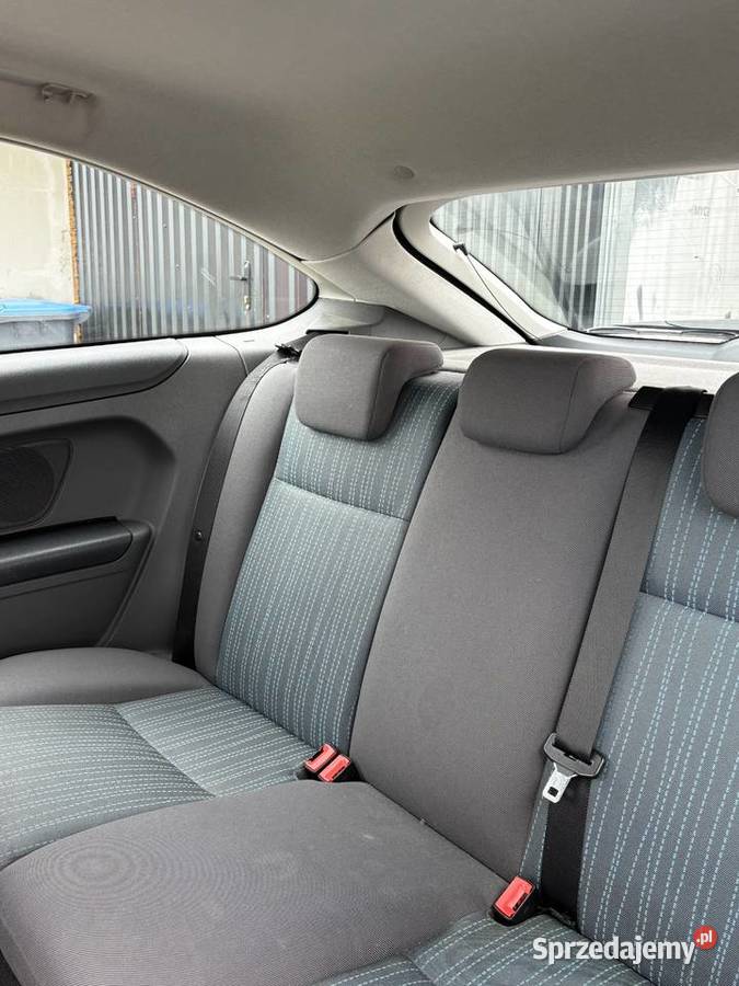 Sprzedam Ford focus 14 1400cm3 mazowieckie Lelice sprzedam