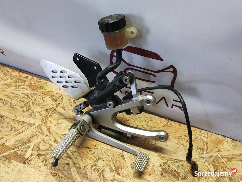 Set Prawy Stopka Podnóżek Pompka Hamulcowa Pompy hamulcowe Pleszew