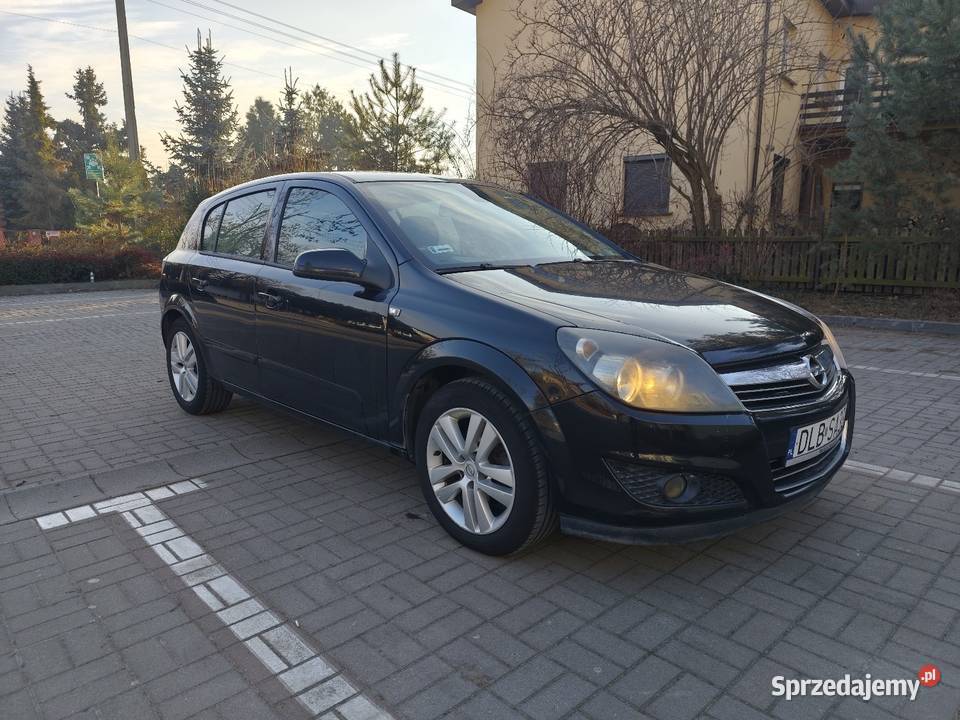 Opel Astra H 17 100 2007r Hatchback Astra Wrocław
