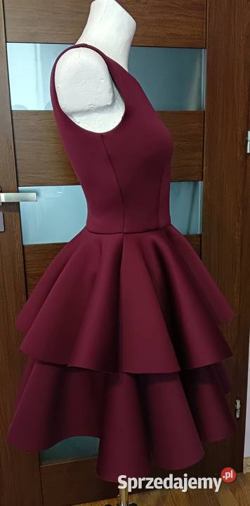 Bordowa burgundowa elegancka piankowa sukienka Krosno