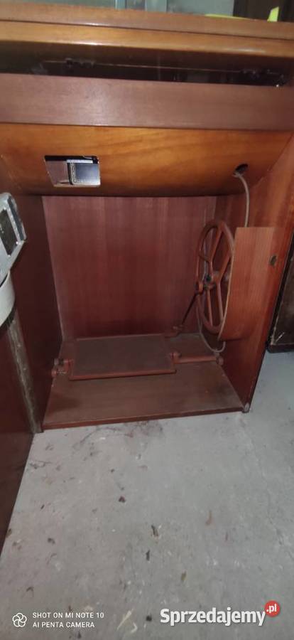 Sprzedam maszyny do szycia w jednej maszyny to