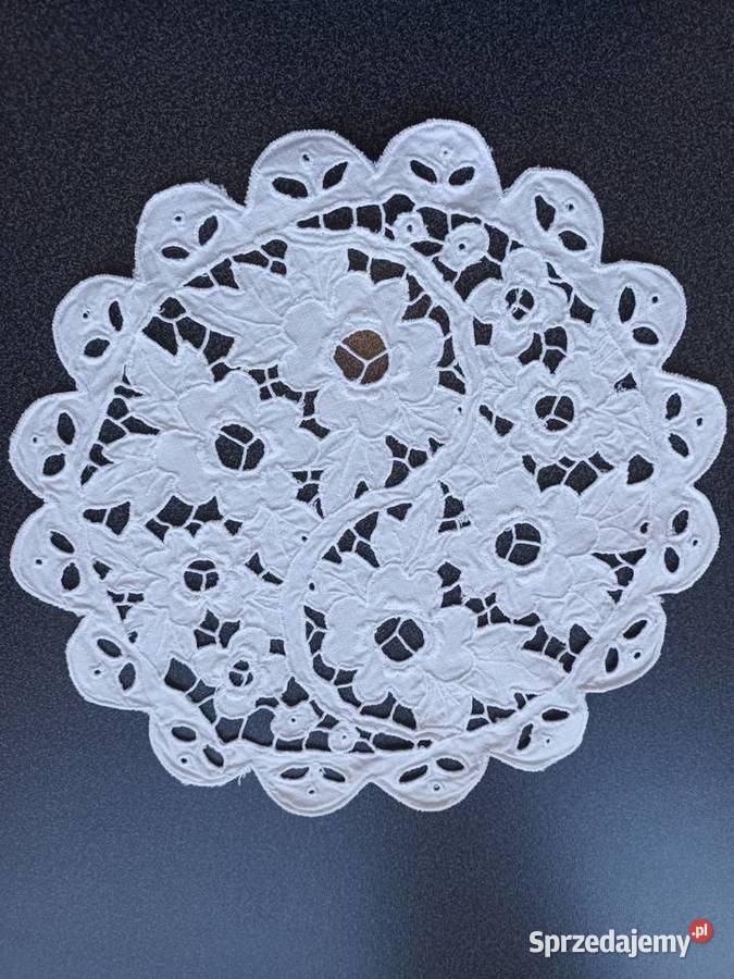 haft haftem richelieu okrągła serwetka serweta Gdańsk