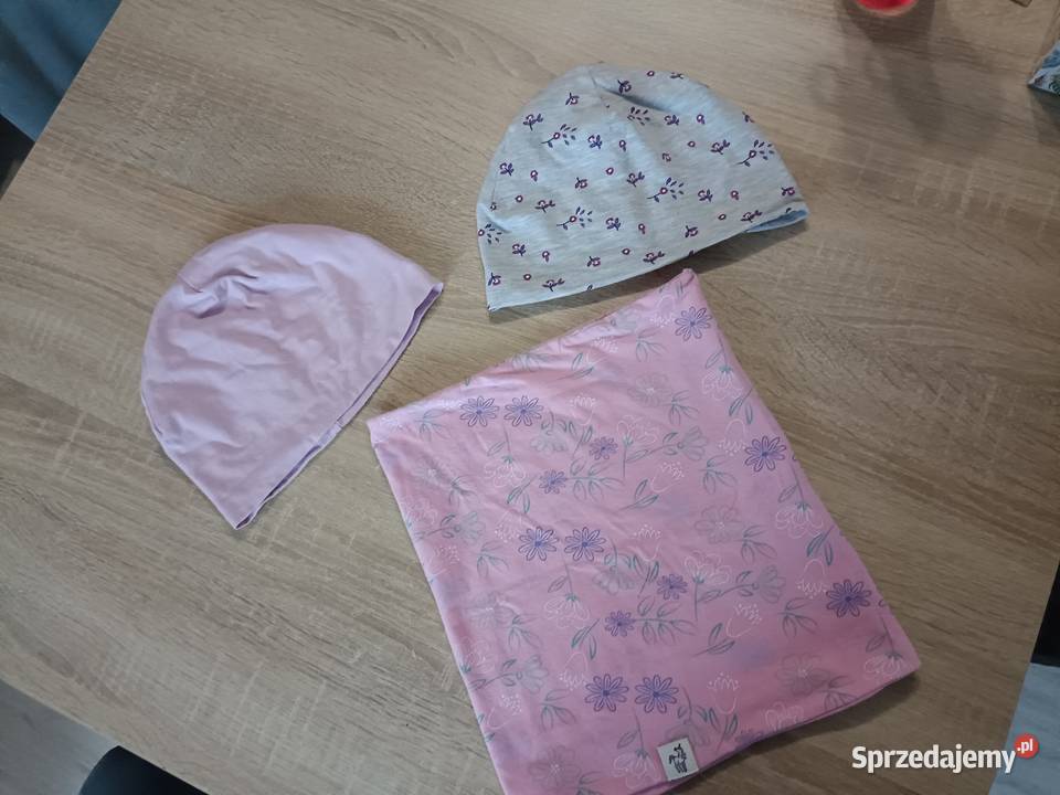 Zestaw 2 czapki plus komin 54 Dla Dziecka Kwidzyn