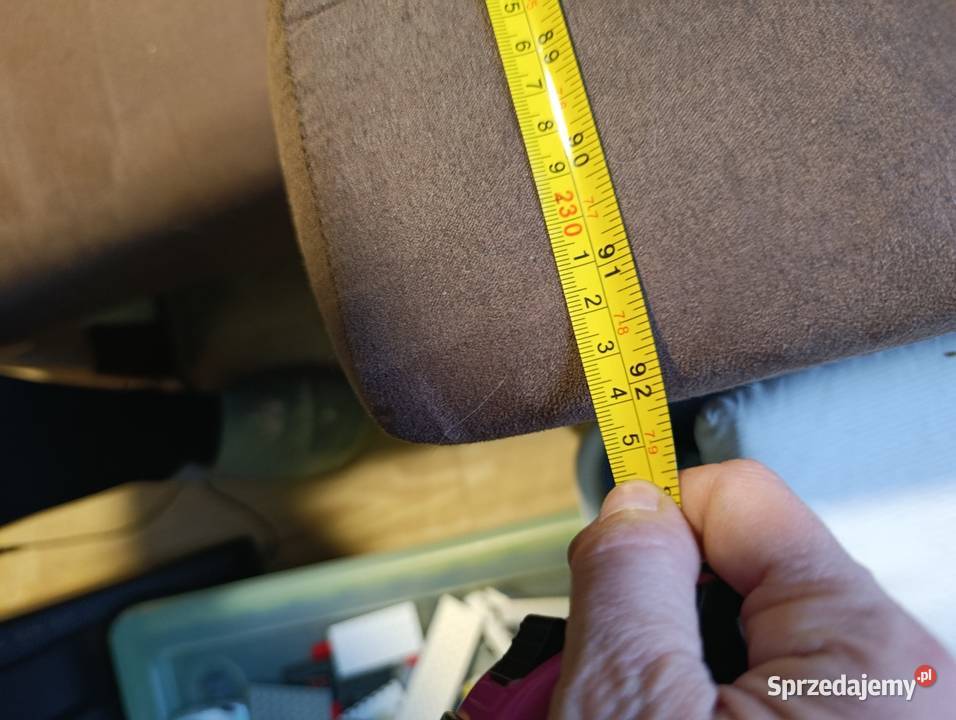 kanapa łóżko tapczan dwuosobowy sofa pilna