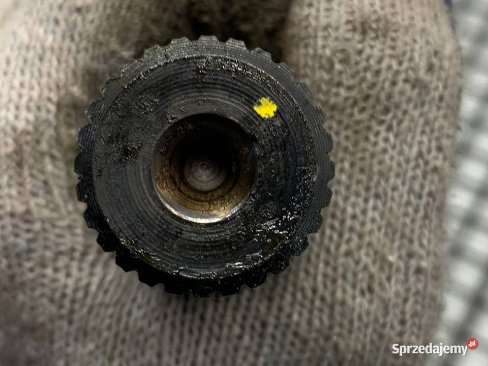 PÓŁOŚ PRAWY PRZÓD FORD TRANSIT CONNECT 15 120 sprzedam