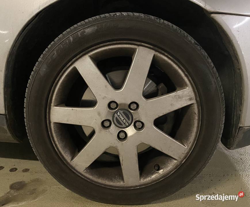 Bezwypadkowe Volvo S40 2004 217 luksusowa wersja