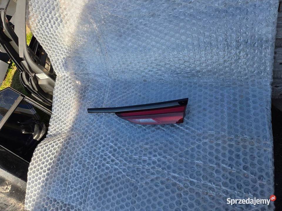 Lampa prawa prawy tył tylna w klapę BMW F44 dolnośląskie