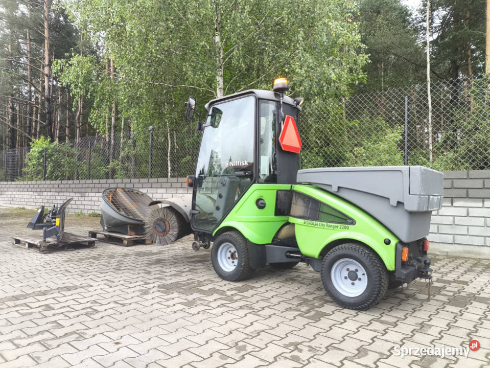 Traktor komunalny multicar EGHOLM 2200 Obrębiec