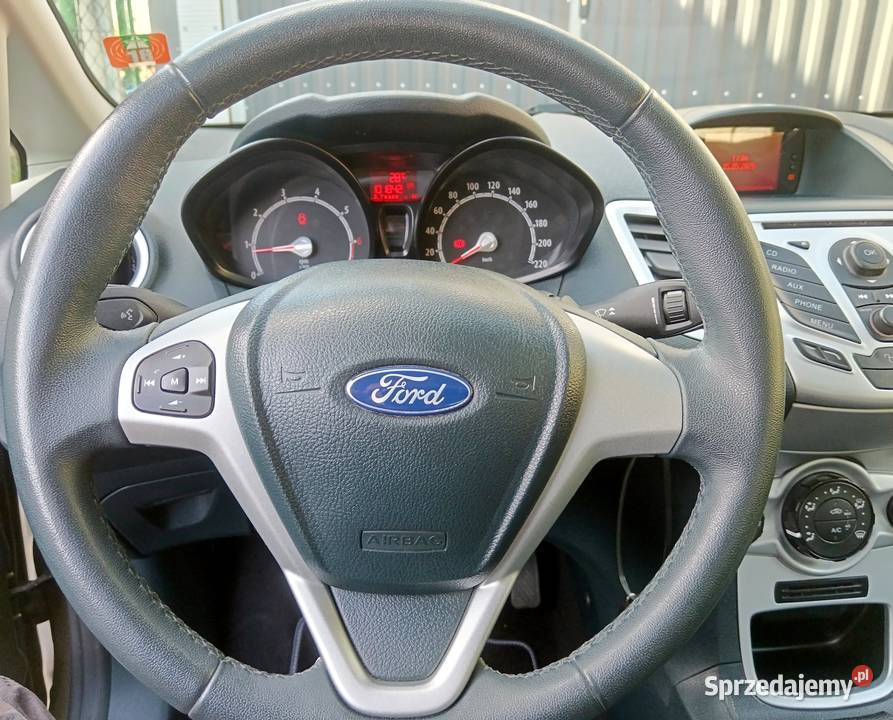 Ford Fiesta Mk7 125 Champions Edition Kłobuck