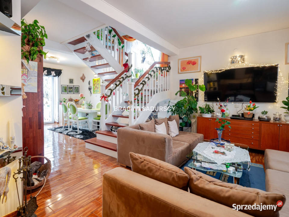 Sprzedaż domu wolnostojącego 254m2 Osieczany