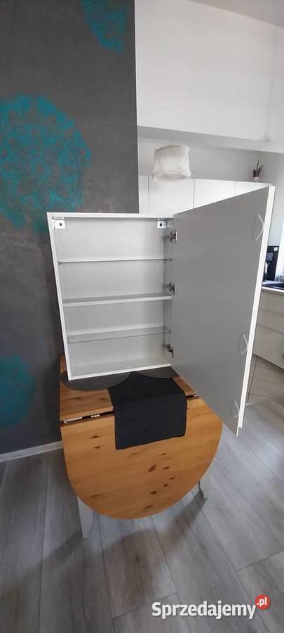 Nowe wiszące szafki łazienkowe Cersanit Moduo Marki