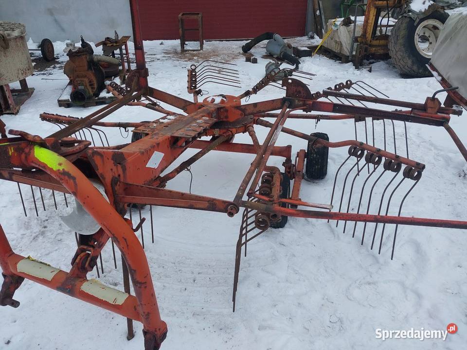 Zgrabiarka karuzelowa kuhn GA 381 Piotrków Trybunalski