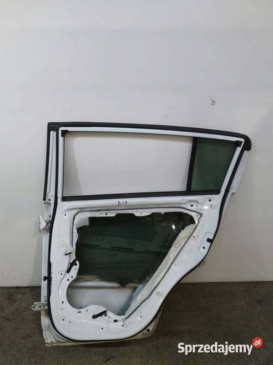 DRZWI PRAWE TYŁ WD Kia Sportage III 20102015 Motoryzacja