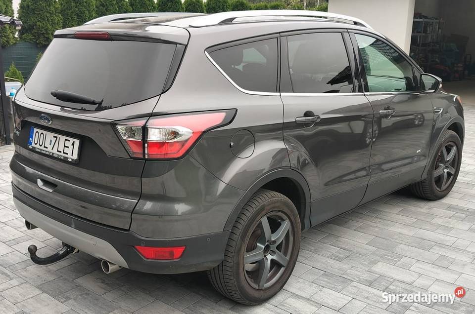 Ford Kuga 2017 20 TDCi 150 manual 4x4 hak Samochody osobowe Praszka