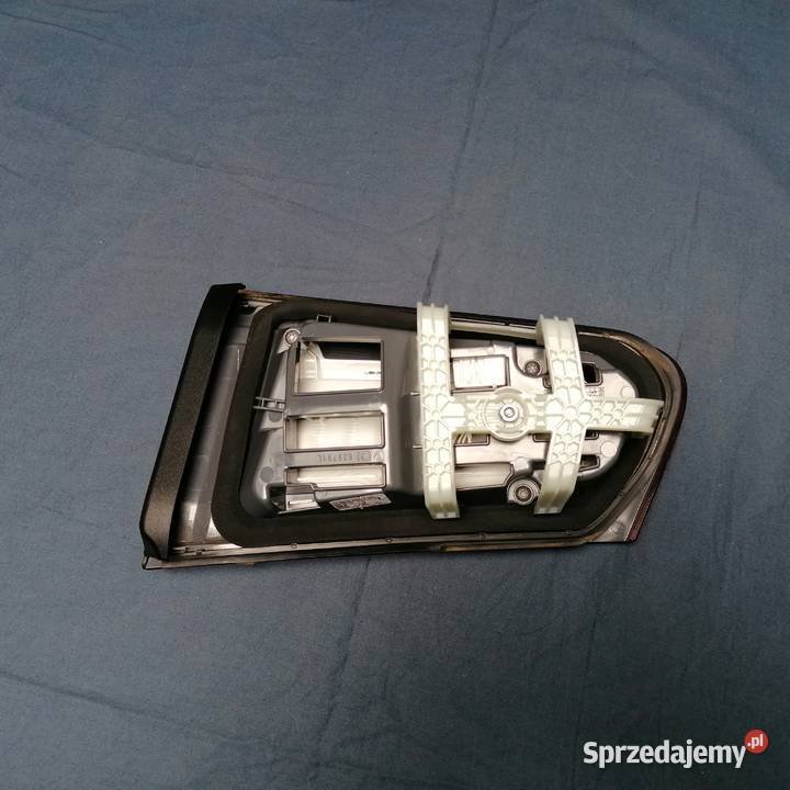 MERCEDES GLC 253 LAMPA TYŁ Lewy A2539067700 Września