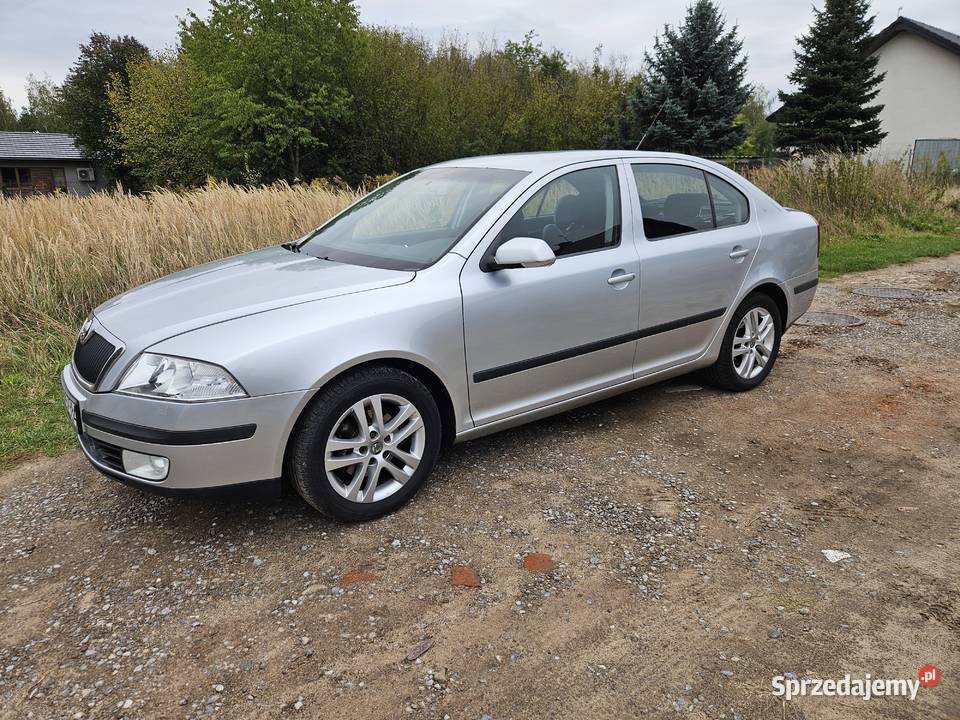 Skoda Octavia II 19TDI 2008r światła przeciwmgielne sprzedam