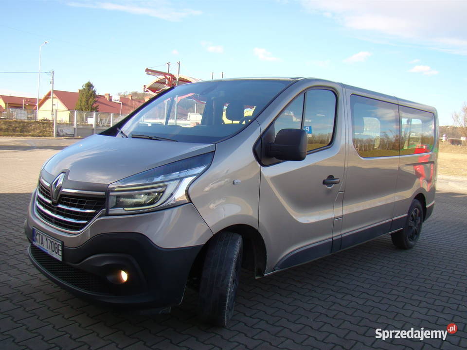 Renault Trafic Grand SpaceClass 20 dCi lakier metallic