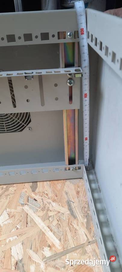 Szara Rack serwerowa sieciowa metalowa Gubin
