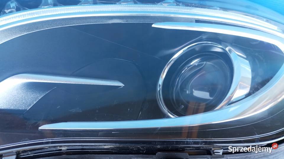 LAMPA LEWY PRZÓD REFLEKTOR EU XENON MERCEDES GLA osobowe Nowy Tomyśl