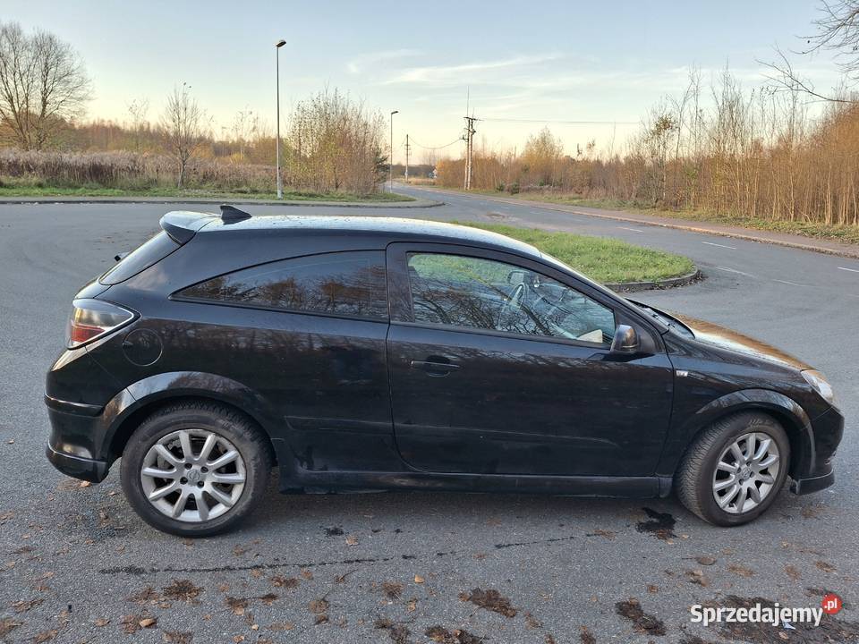 Opel Astra h GTC z 2005 r 16 benzyna Orneta