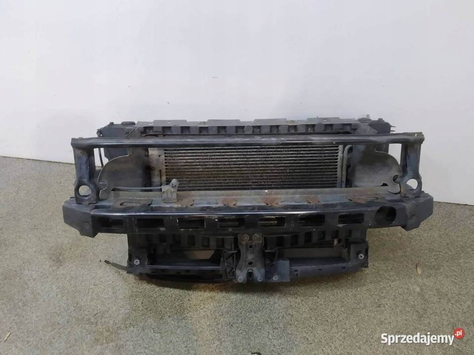 PAS PRZEDNI WZMOCNIENIE CHŁODNICA WENTYLATOR