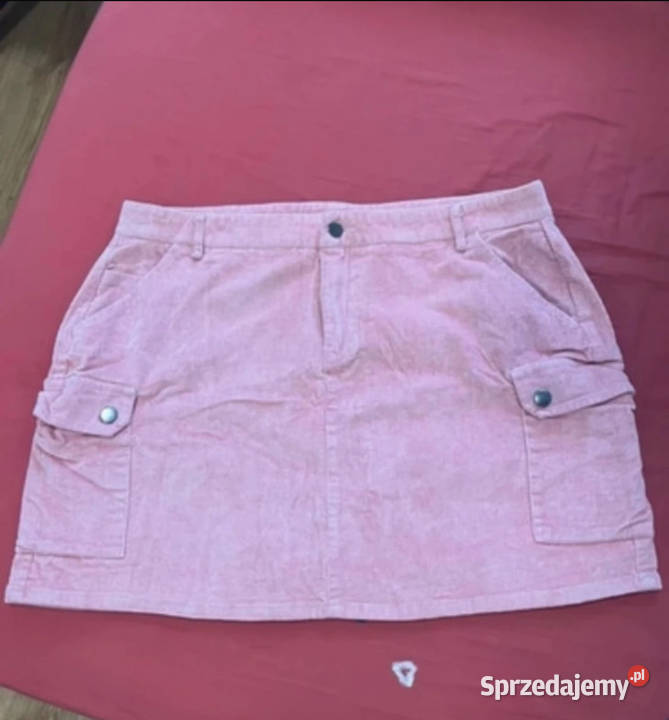 Różowa sztruksowa spódnica mini midi na lato sprzedam