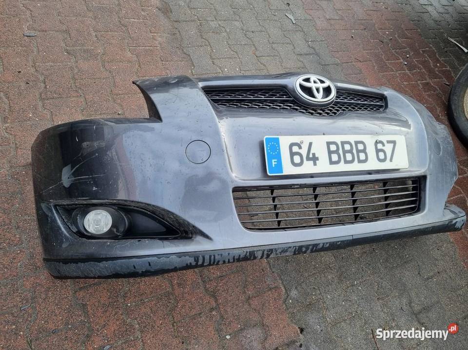 ZDERZAK PRZEDNI PRZÓD HALOGENY TOYOTA AURIS I