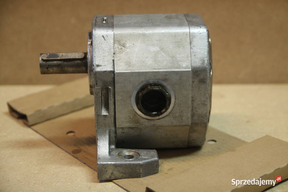 Pompa hydrauliczna Pompa PZ2AZ40 Produkcja Otwock