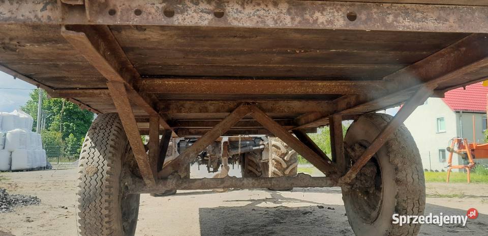 Przyczepka ciągnikowa nieuszkodzony Godzieszów