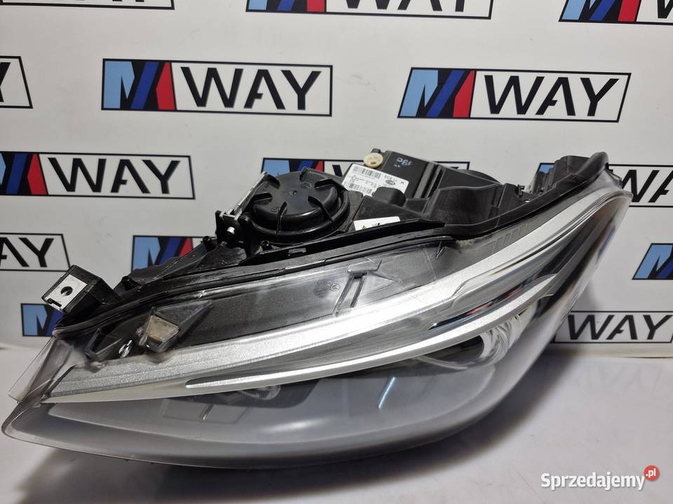 BMW F20 F21 LAMPA LEWY PRZÓD BIXENON SKRĘTNY osobowe
