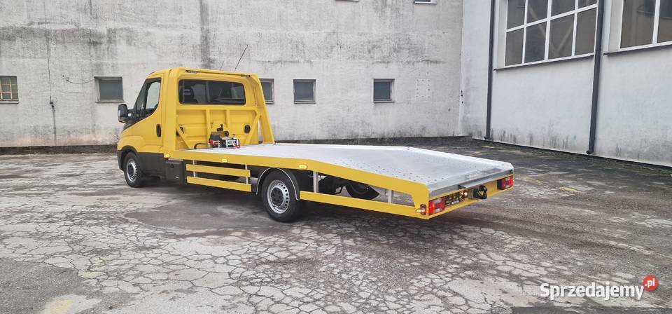 Autolaweta Laweta Najazd Pomoc Drogowa Iveco