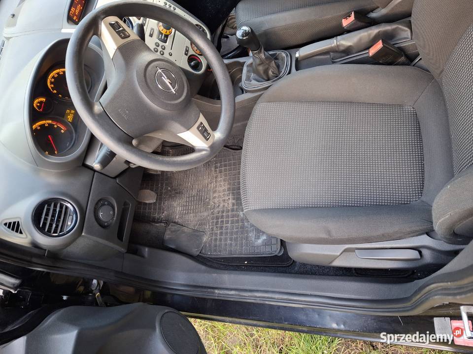 Opel Corsa 5 drzewa benzyna Corsa Zielona Góra