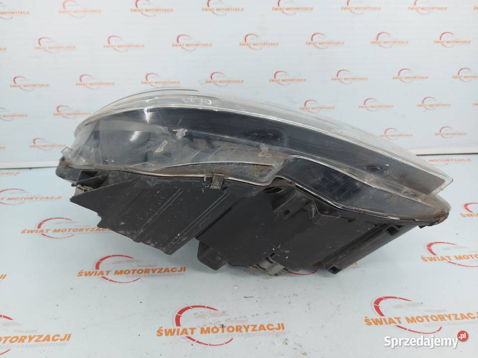 MERCEDES CLC CL203 10r lampa prawa przód ANGLIK Kielce