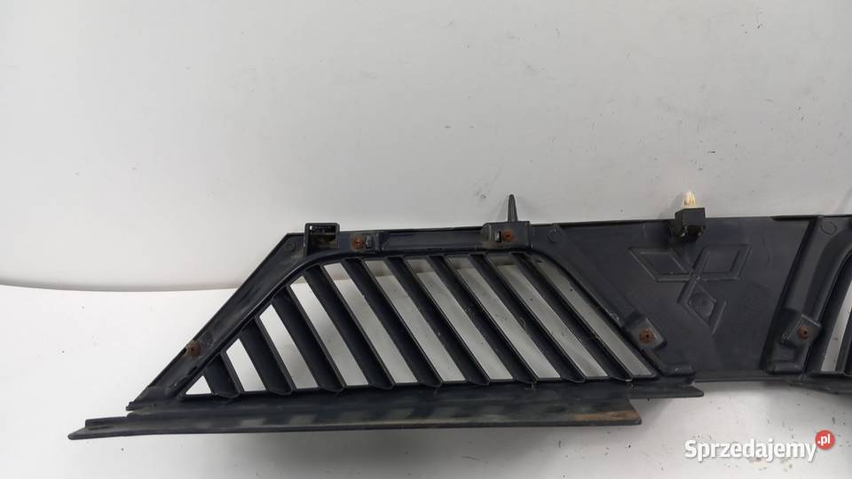 NISSAN OUTLANDER II ATRAPA GRILL Atrapy wielkopolskie