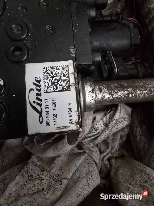 Rozdzielacz do Linde R1401 Godziesze Małe