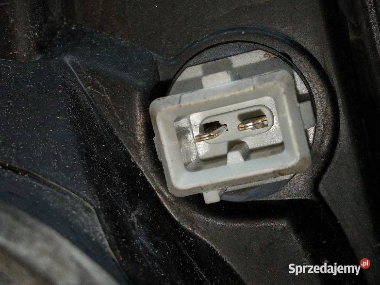 LAMPA PRZÓD PRAWA EUROPA 03811100D120 Toyota świętokrzyskie