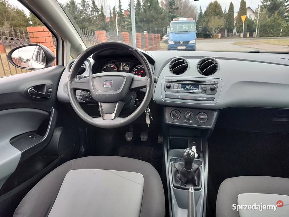 SEAT IBIZA LIFT 12 BENZYNA 4/5 wielkopolskie Leszno