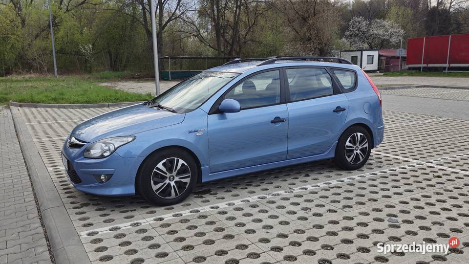 HYUNDAI i30cw 16 CRDi BlueDrive Limanowa