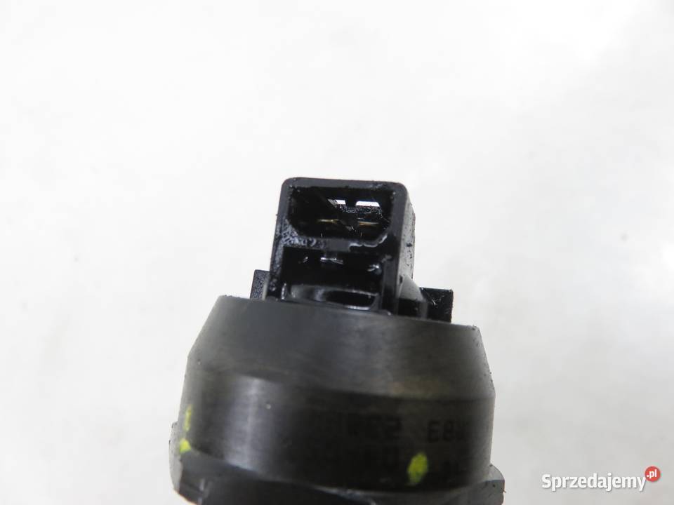 POMPOWTRYSKIWACZ VW GOLF V 19 TDI 038130073AG małopolskie