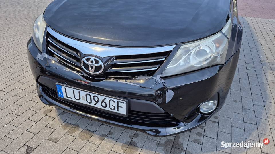 Toyota Avensis III FL 20 D4D Kombi 2012 Navi czarny lubelskie Lublin