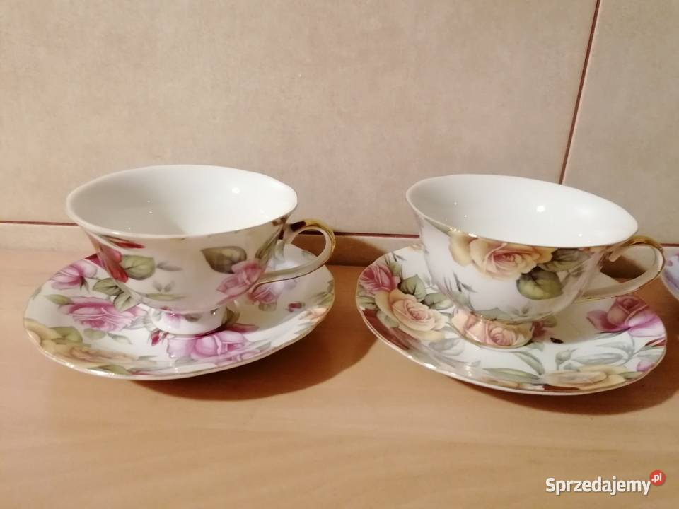Filiżanka i spodek w kwiaty zestaw do kawy Poznań
