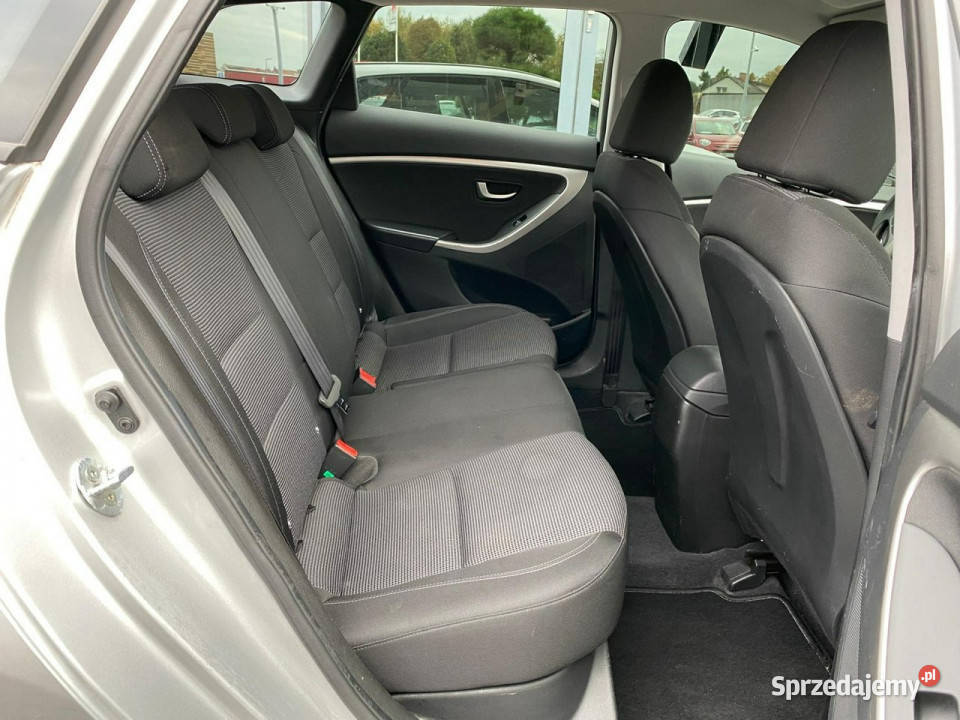 Hyundai i30 LEDklimatyzacja el szyby centralny Żory