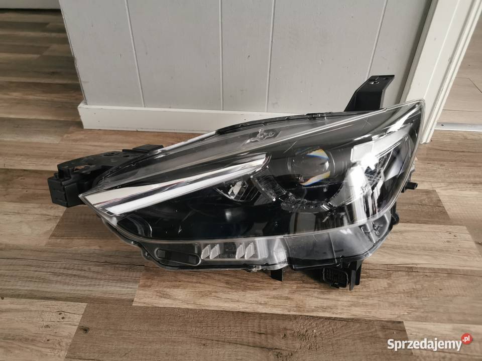lampa lewa przód FULL LED MAZDA CX3 D10E51040 2 lewe Pielgrzymka