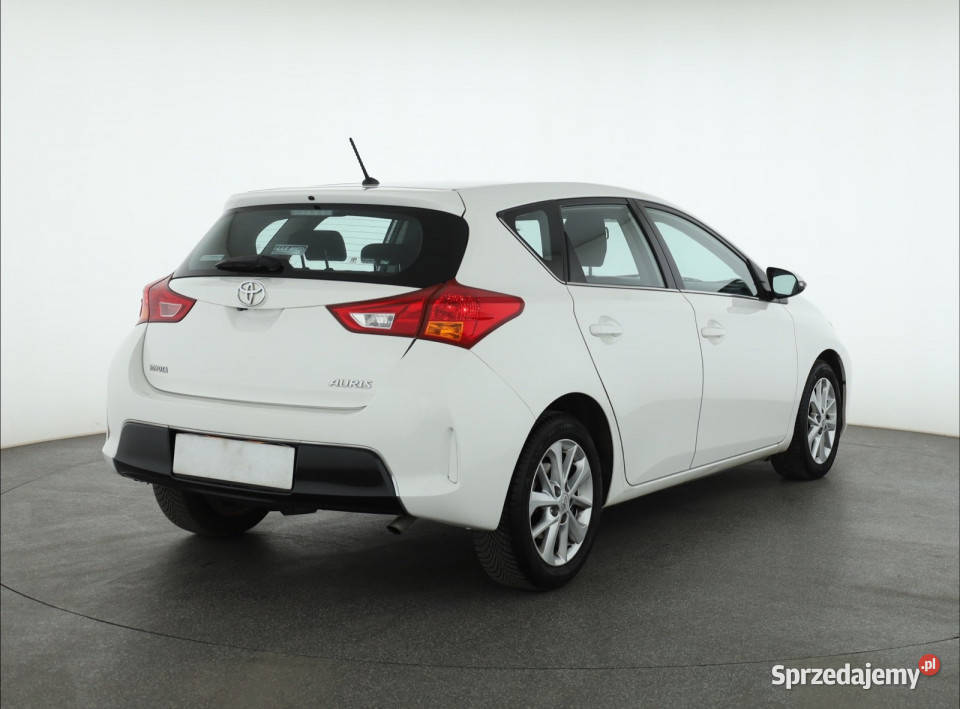 Toyota Auris 14 D4D nawigacja mazowieckie Piaseczno
